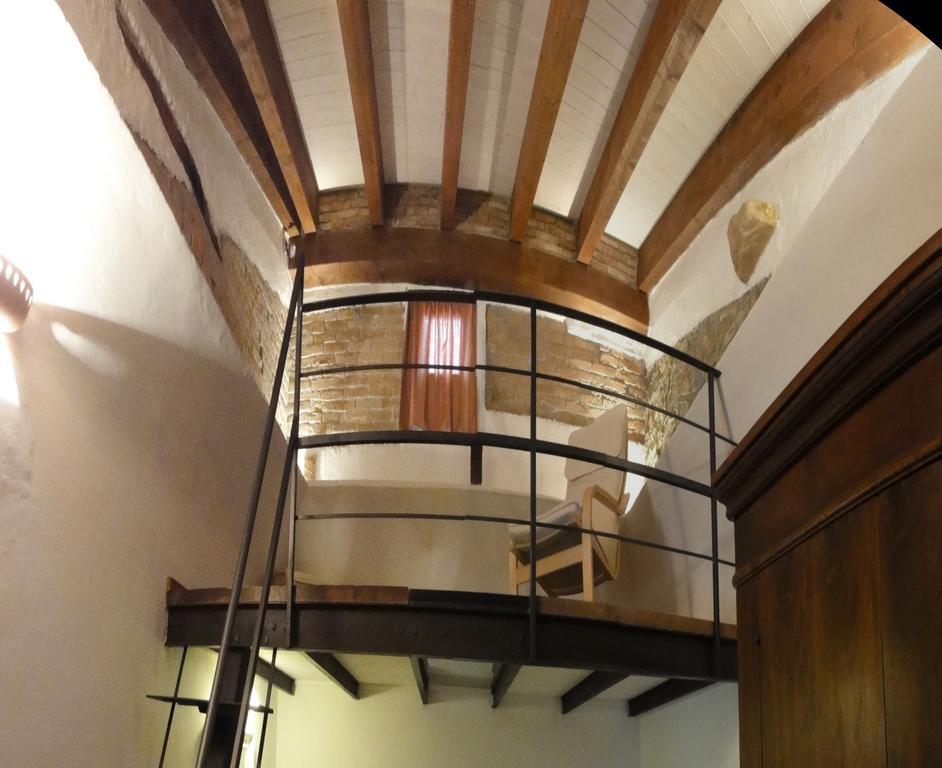 Il Merlo Della Rocca Villa Imperia Bilik gambar